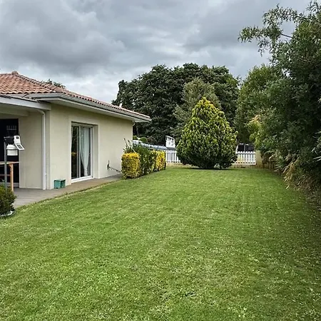 Maison Entiere 6 Personnes, 3 Lits, 2 Salles De Bains, Parking, Au Calme Villa