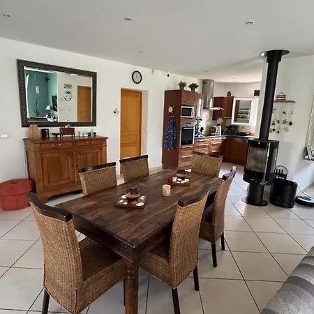 Maison Entiere 6 Personnes, 3 Lits, 2 Salles De Bains, Parking, Au Calme Gujan-Mestras