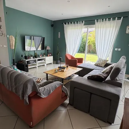 Maison Entiere 6 Personnes, 3 Lits, 2 Salles De Bains, Parking, Au Calme * 구장메스트라