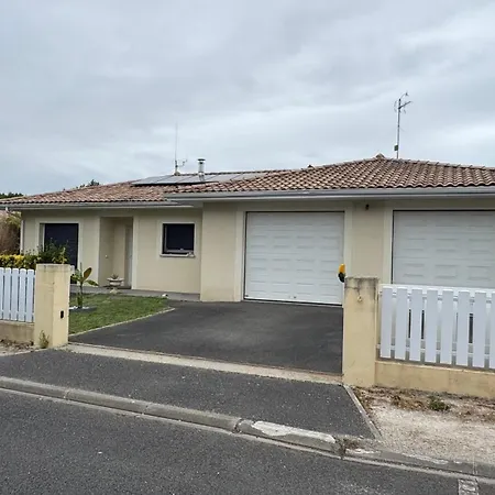 Villa Maison Entiere 6 Personnes, 3 Lits, 2 Salles De Bains, Parking, Au Calme Gujan-Mestras